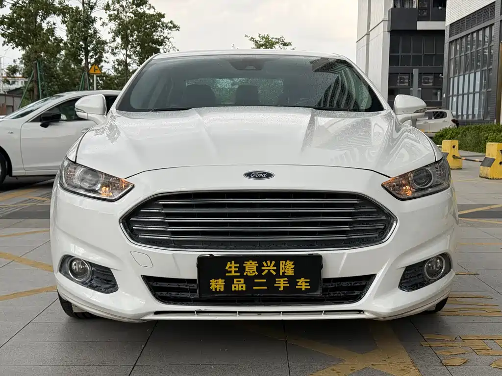 Ford Mondeo — миниатюра 2
