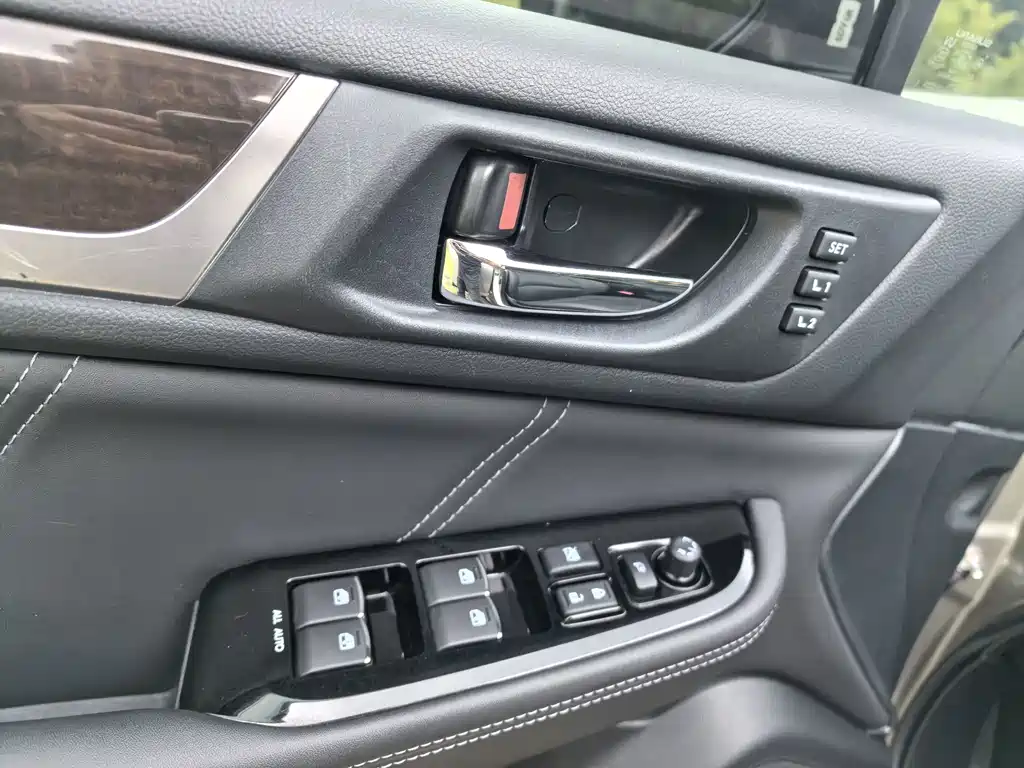 Subaru Outback — миниатюра 10
