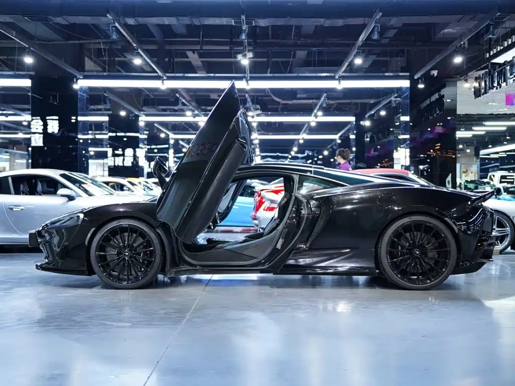McLaren GT — миниатюра 33