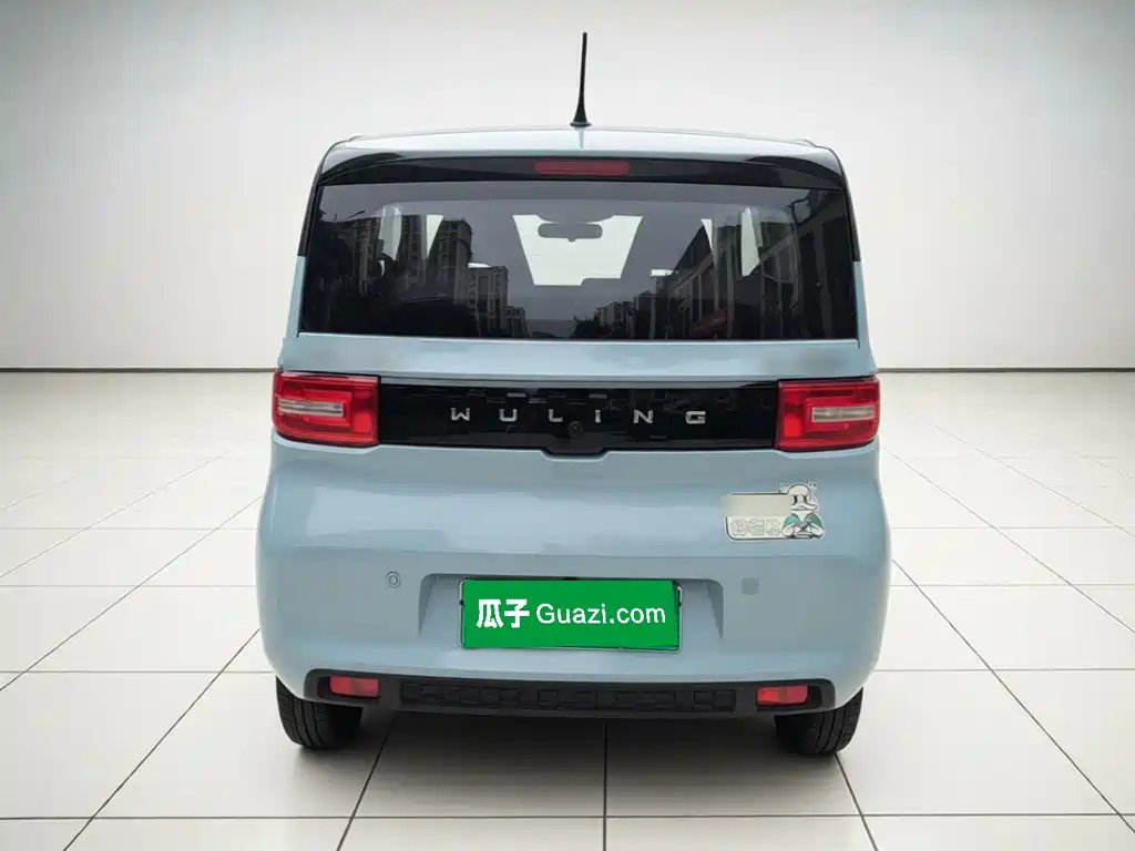 Wuling MINIEV — миниатюра 5