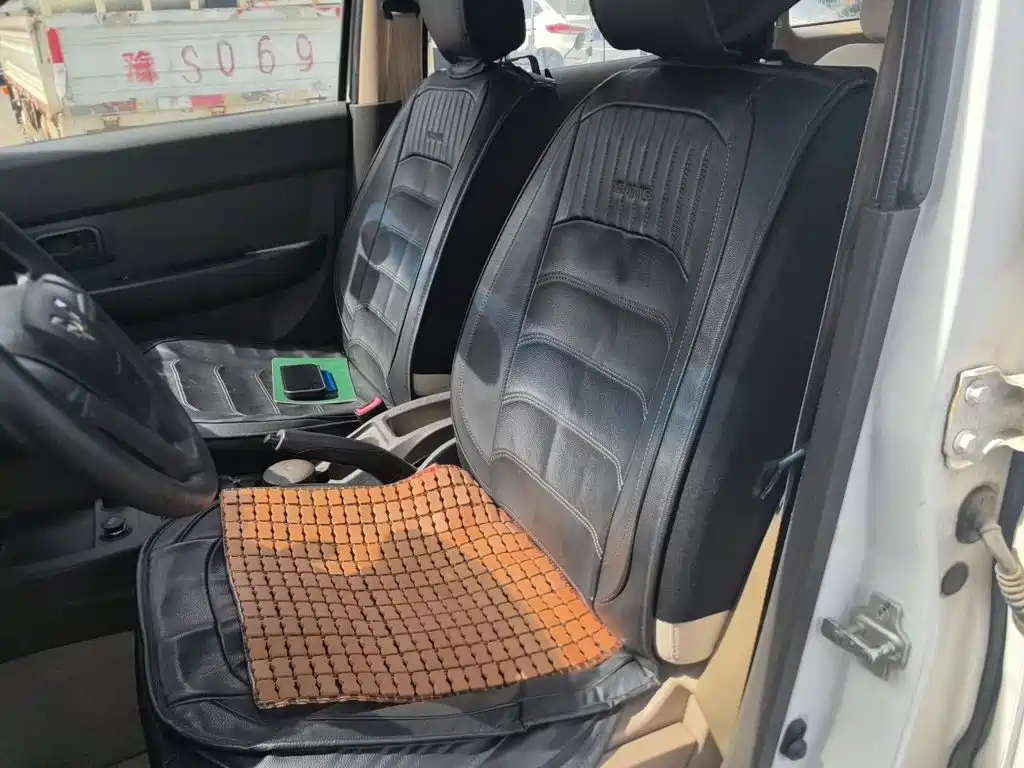 Wuling Hongguang — миниатюра 11