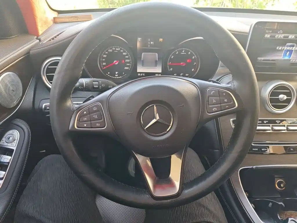 Mercedes-Benz GLC — миниатюра 11