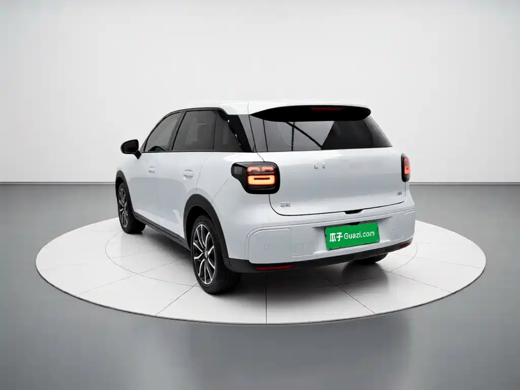 Leapmotor Leapmotor A10 — миниатюра 4