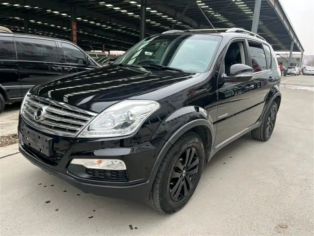 Ssangyong Rexton W 2014
