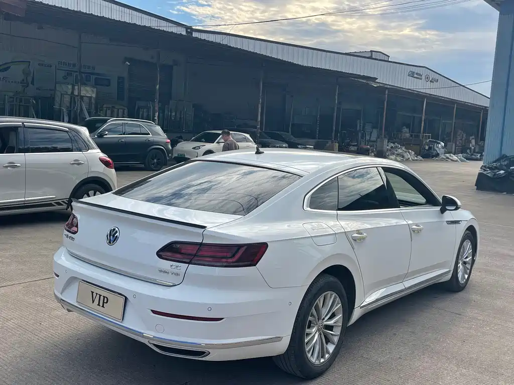 Volkswagen CC — миниатюра 5