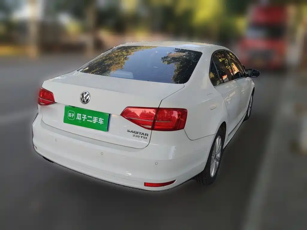 Volkswagen Sagitar — миниатюра 4