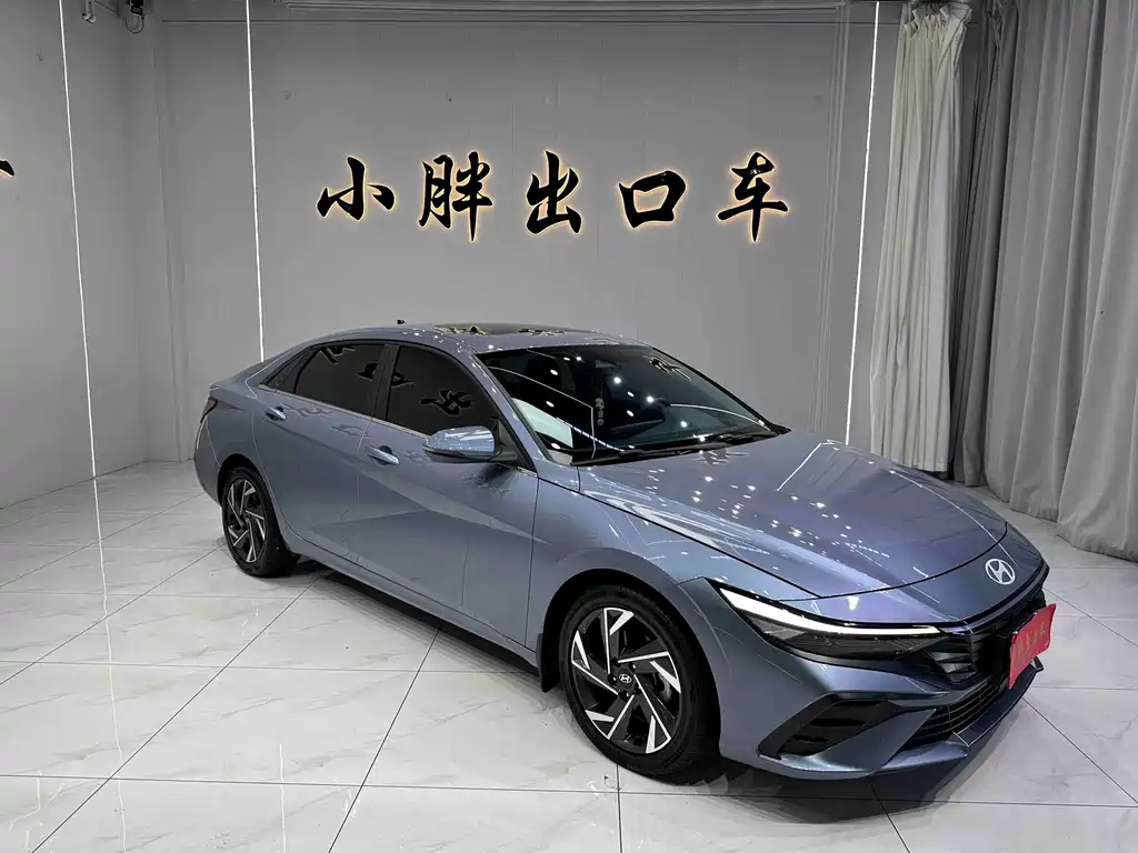 Hyundai Elantra — миниатюра 3