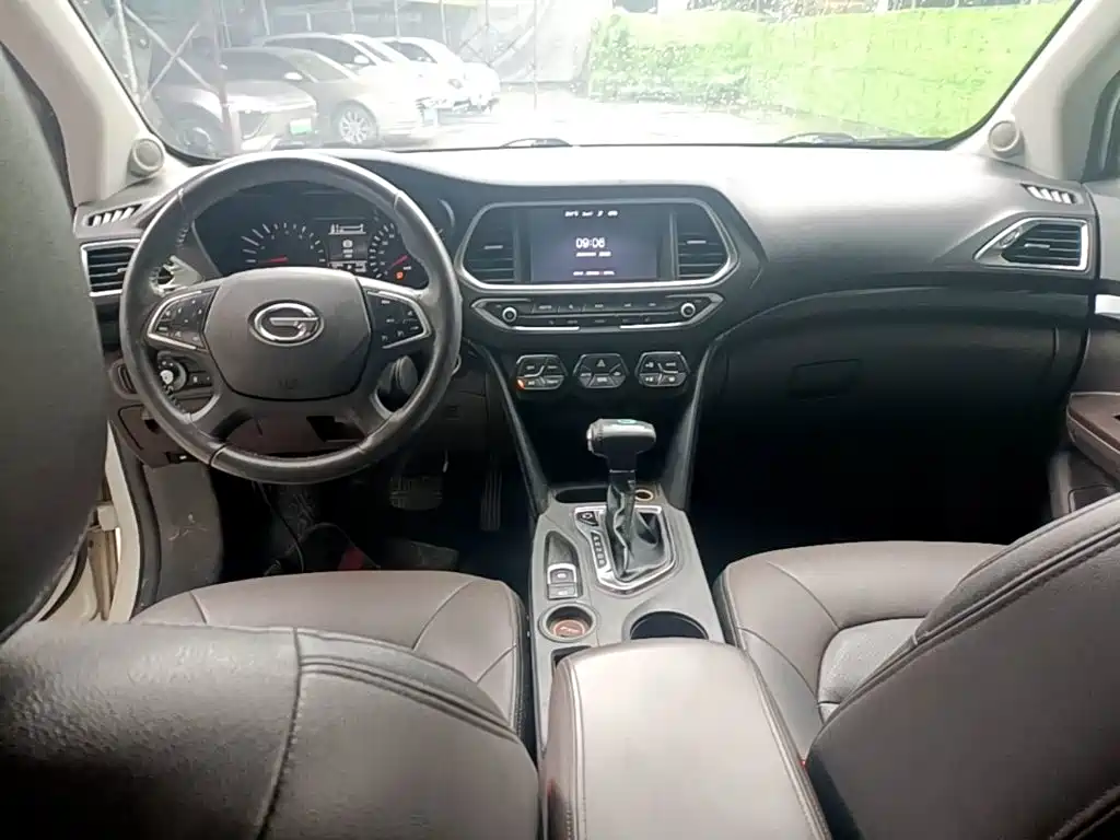 GAC GS4 2017 235T AT Luxury Smart Connect