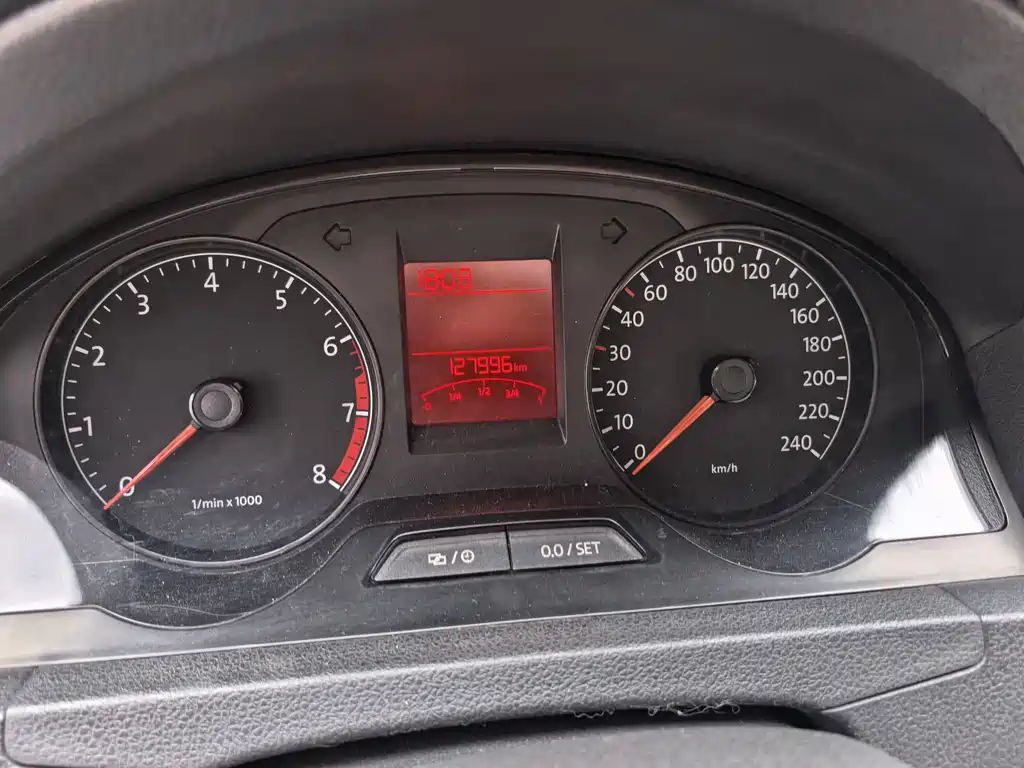 Volkswagen Santana — миниатюра 7