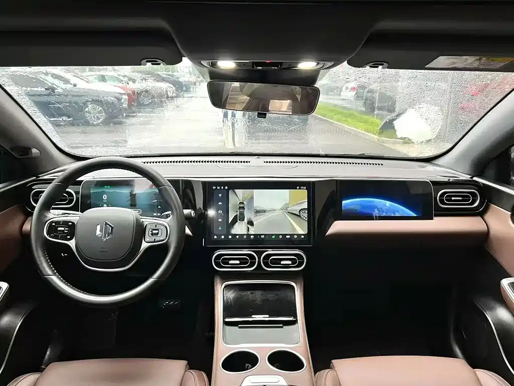 Leapmotor Leapmotor C01 — миниатюра 5