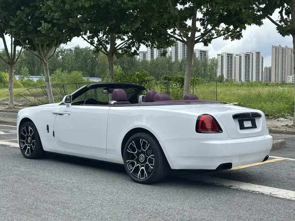 Rolls-Royce Dawn — миниатюра 11