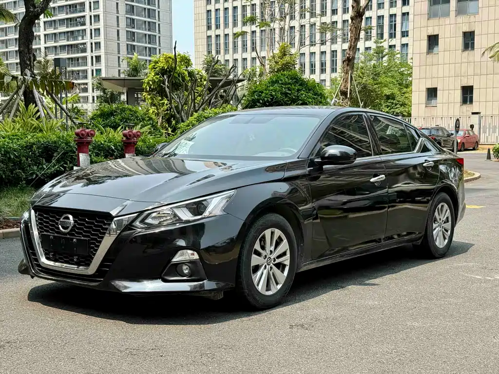 Nissan Teana 2021
