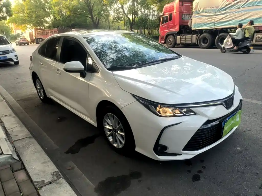 Toyota Corolla — миниатюра 4