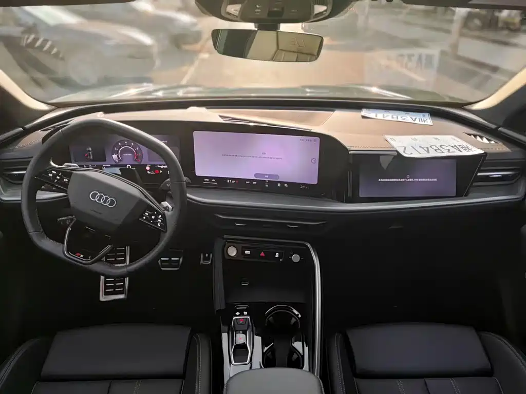 Audi Q5L — миниатюра 5