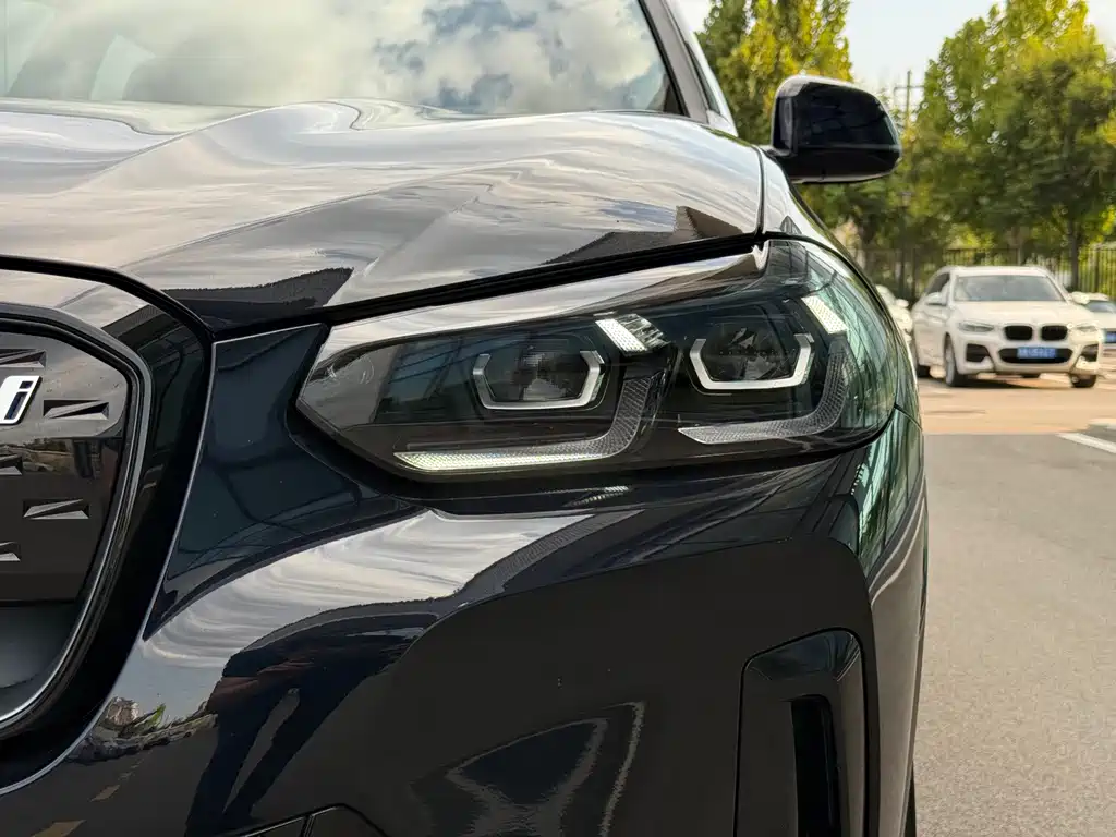 BMW iX3 — миниатюра 25