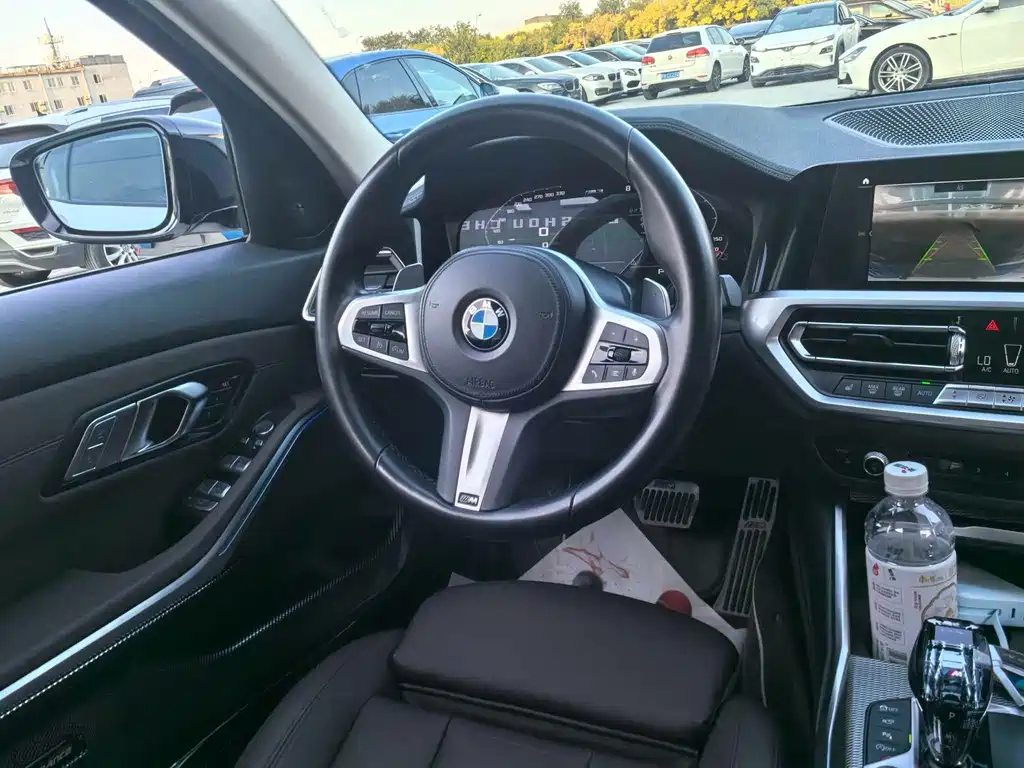 BMW 3 Series — миниатюра 18