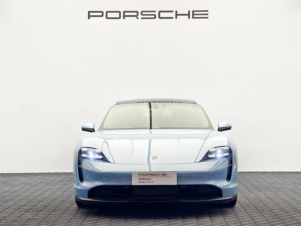Porsche Taycan — миниатюра 2