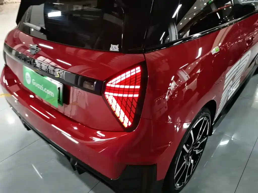 MINI MINI COOPER EV — миниатюра 8