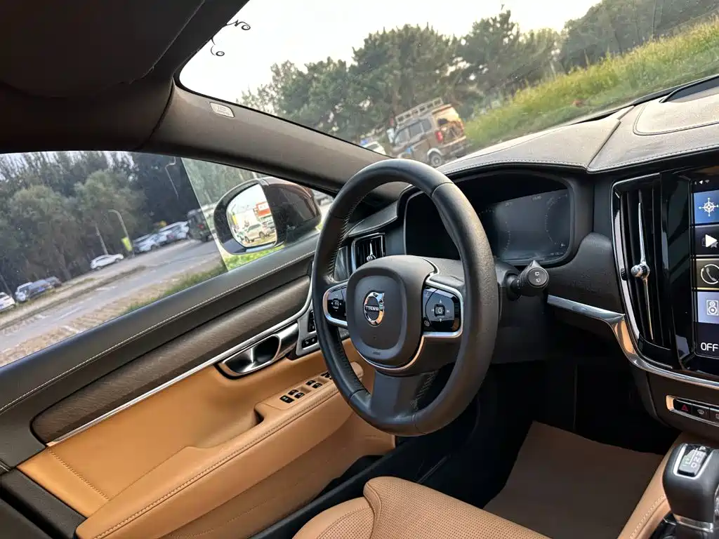 Volvo V90 — миниатюра 17