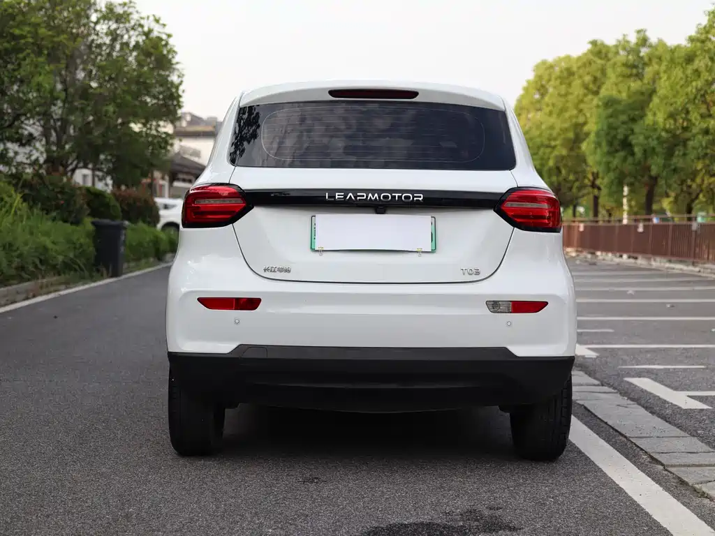 Leapmotor T03 2021 400
