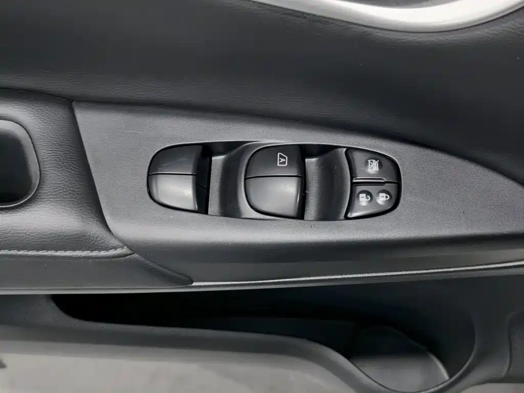 Nissan Sylphy — миниатюра 9