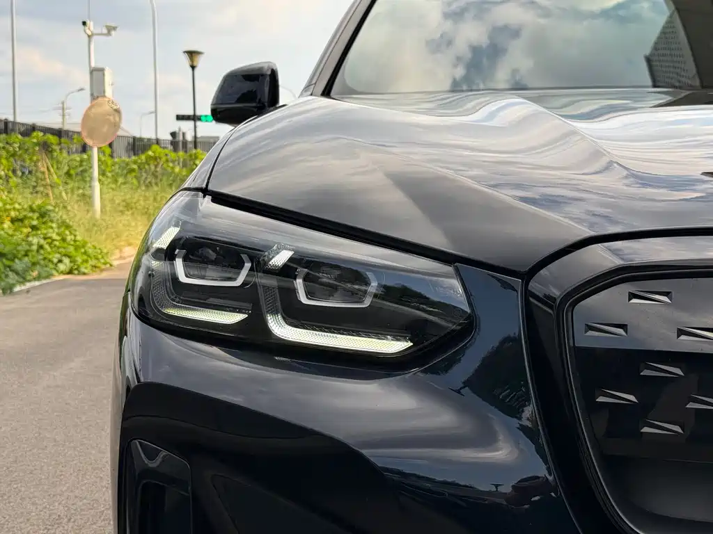 BMW iX3 — миниатюра 24