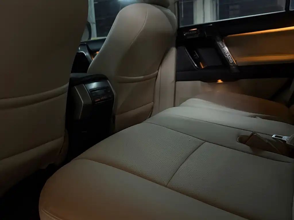 Toyota Prado — миниатюра 12