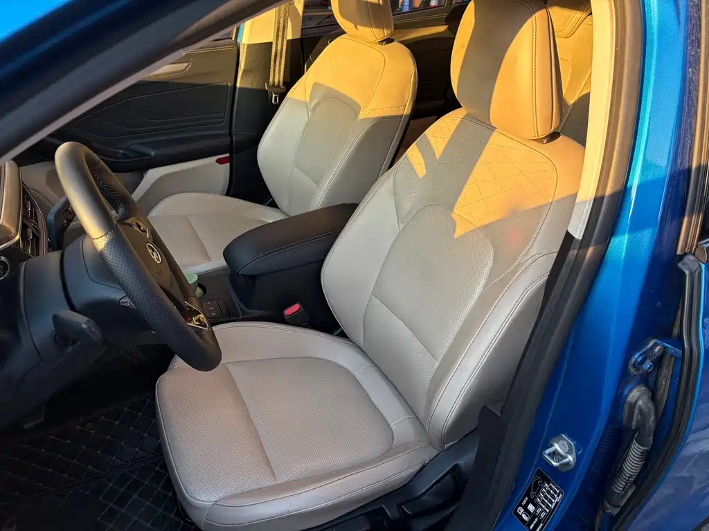 Ford Focus — миниатюра 7