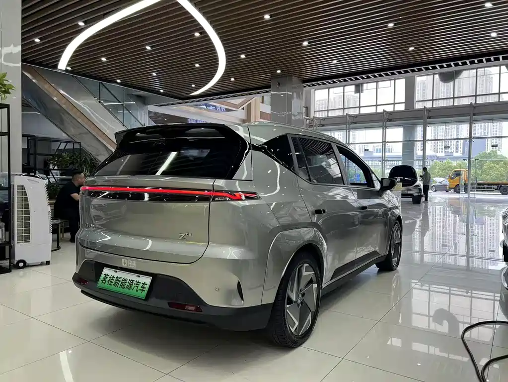 Hycan Z03 — миниатюра 15