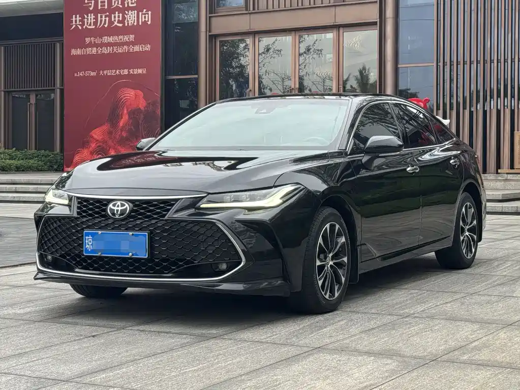 TOYOTA ASIAN DRAGON