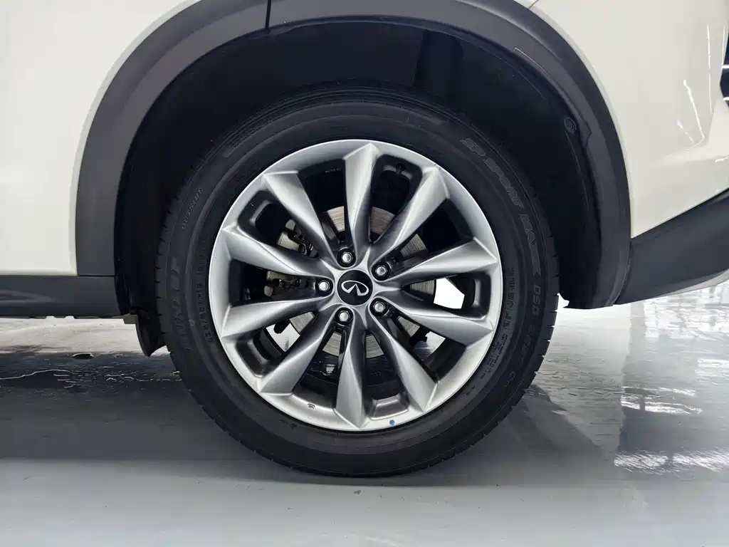 Infiniti QX50 — миниатюра 16
