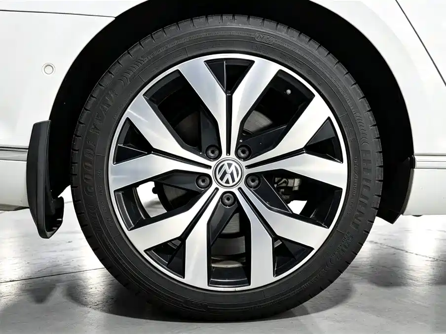 Volkswagen Magotan — миниатюра 22