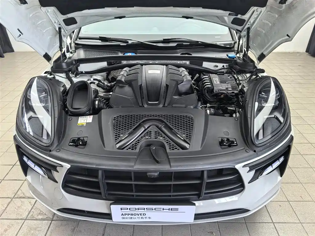 Porsche Macan — миниатюра 25