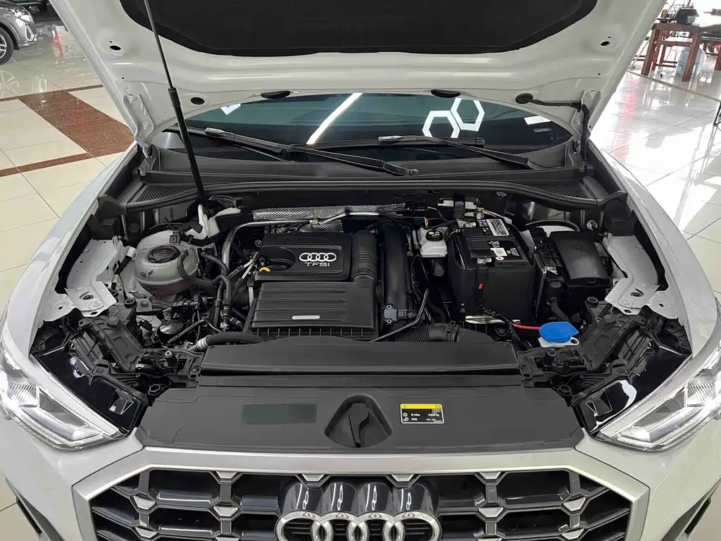 Audi Q3 — миниатюра 24