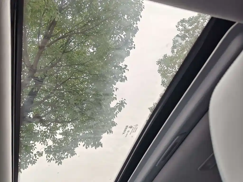 GEELY AUTOMOBILE EMGRAND