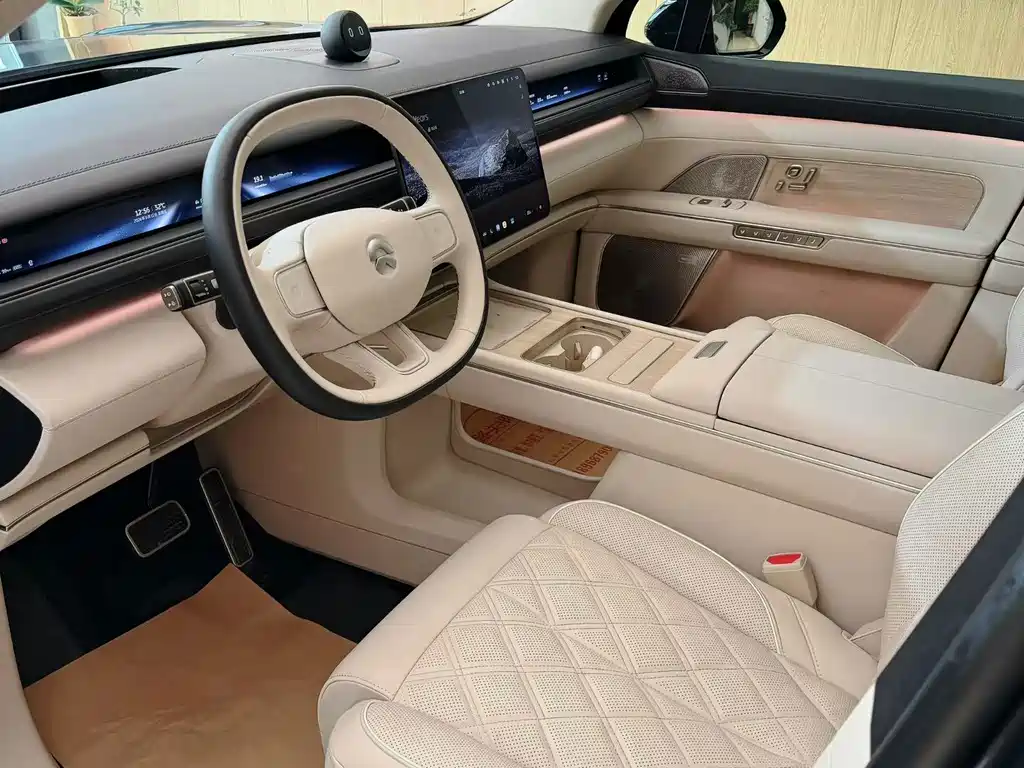 NIO ES8 — миниатюра 3