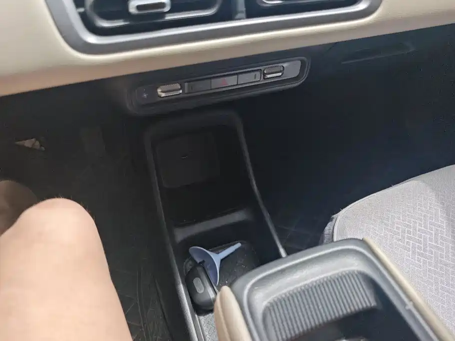 Wuling Bingo PLUS — миниатюра 16