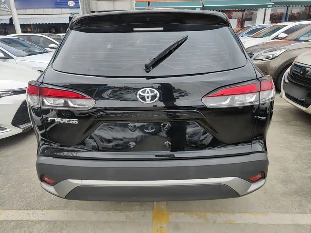 Toyota Frontlander — миниатюра 6