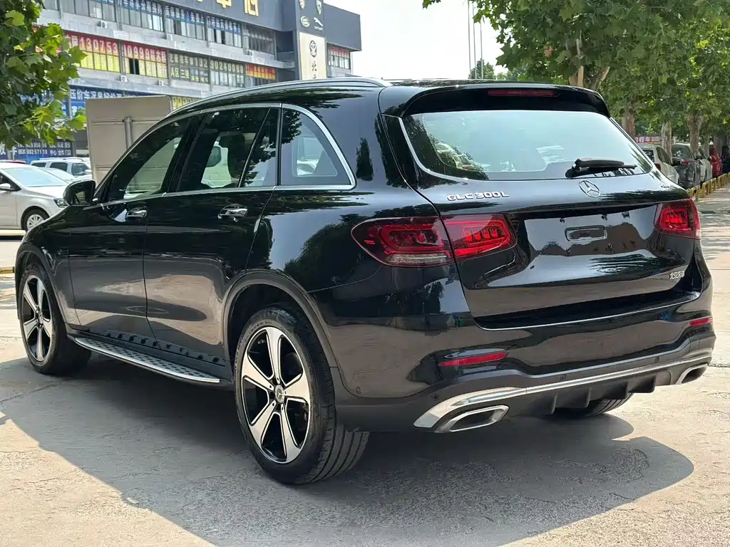 Mercedes-Benz GLC 2020 GLC 300 L 4MATIC Luxury