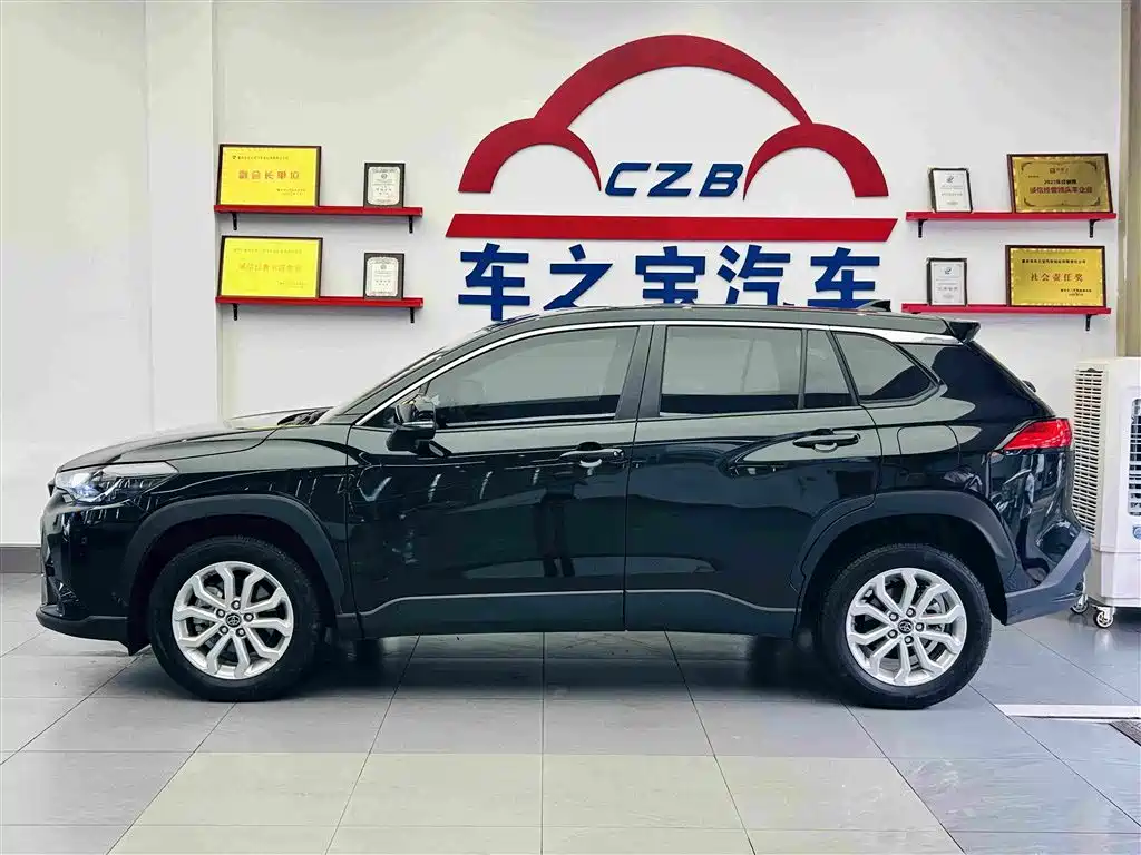 Toyota Frontlander 2023 2.0L CVT Elite
