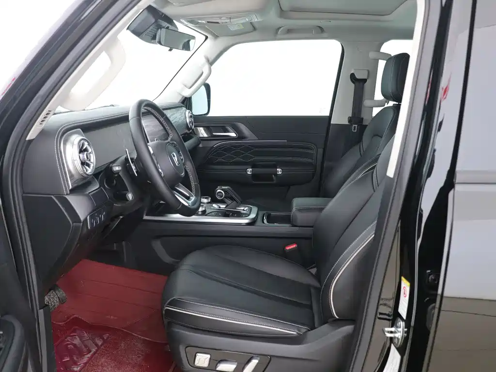 TANK TANK 300 NEW ENERGY