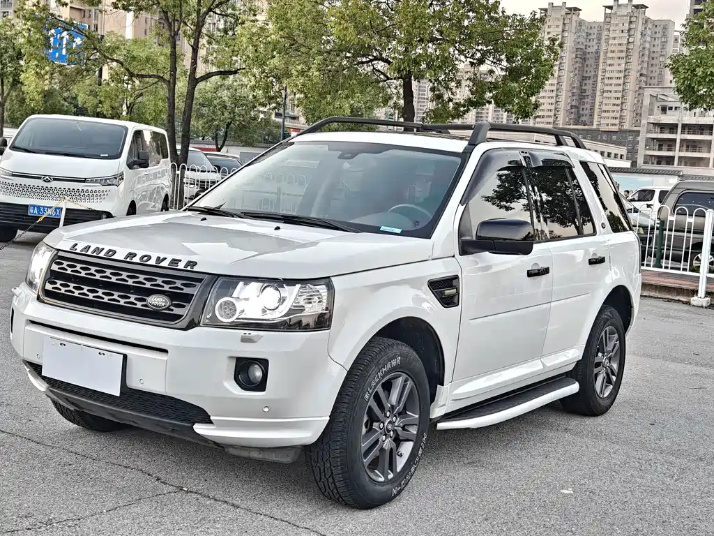 Land Rover Freelander 2