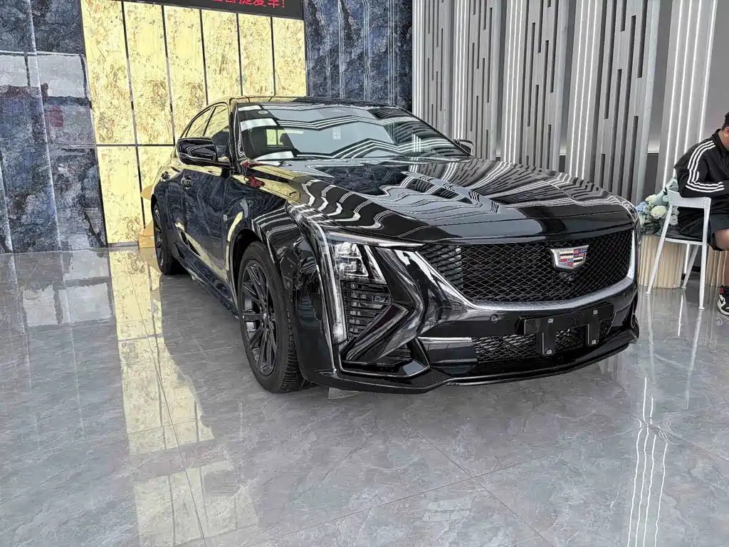 Cadillac CT5 — миниатюра 3