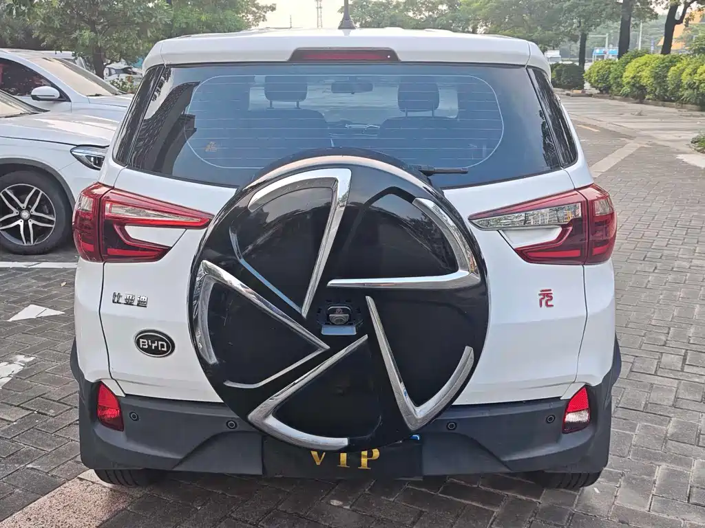 BYD Yuan — миниатюра 12