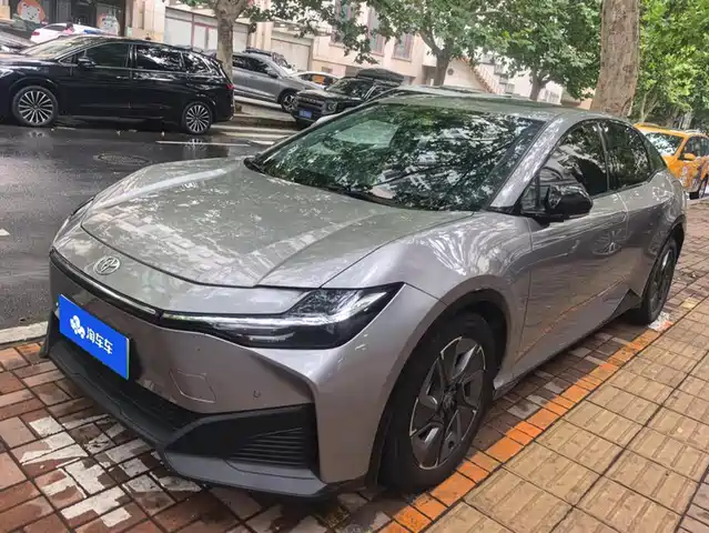 Toyota bZ3