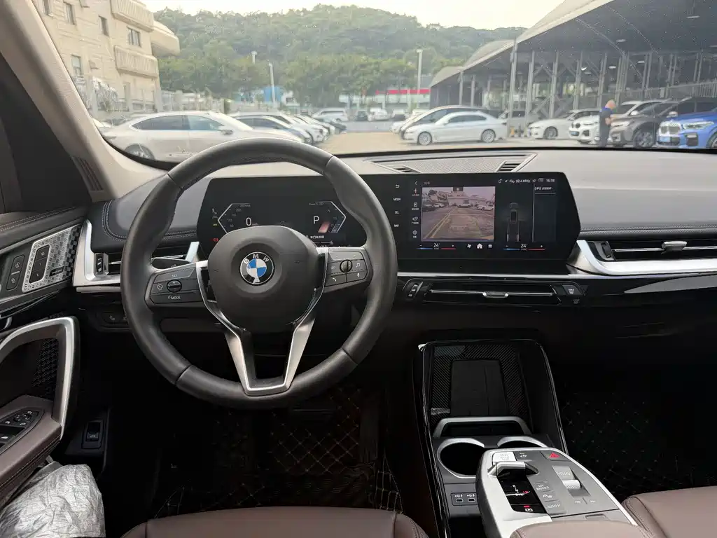 BMW X1 — миниатюра 11