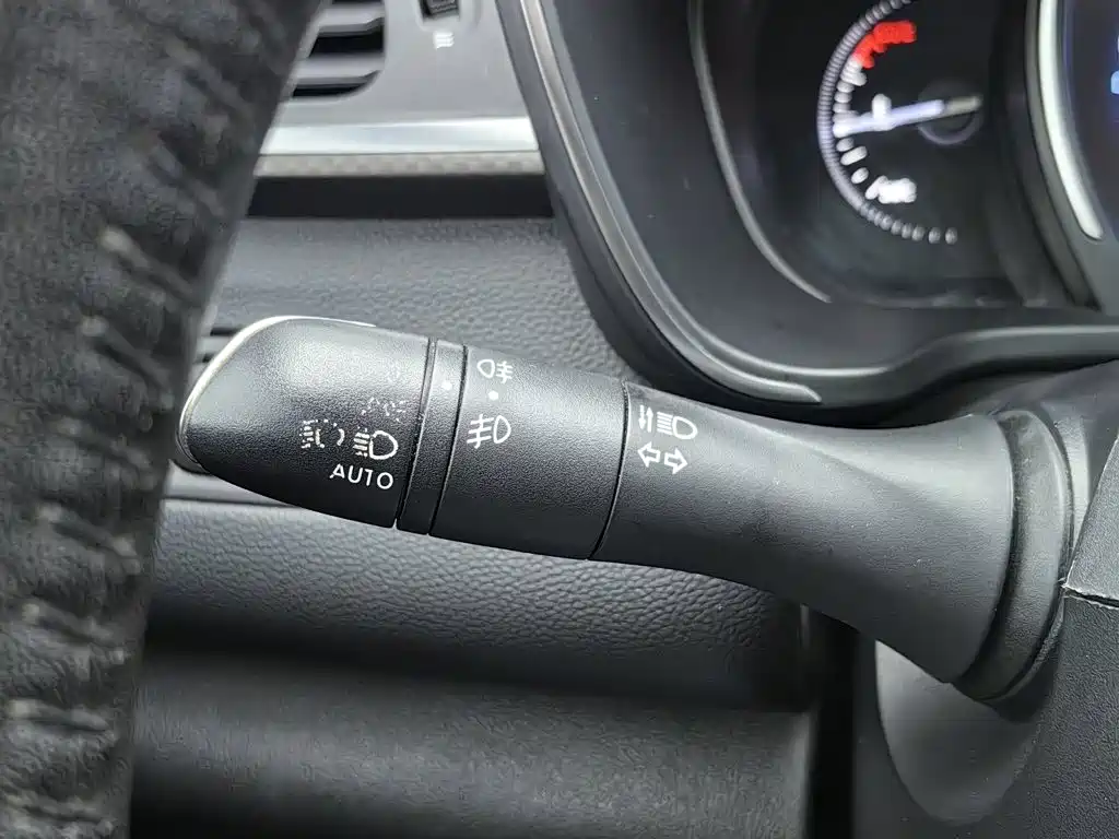 Renault Kadjar — миниатюра 21