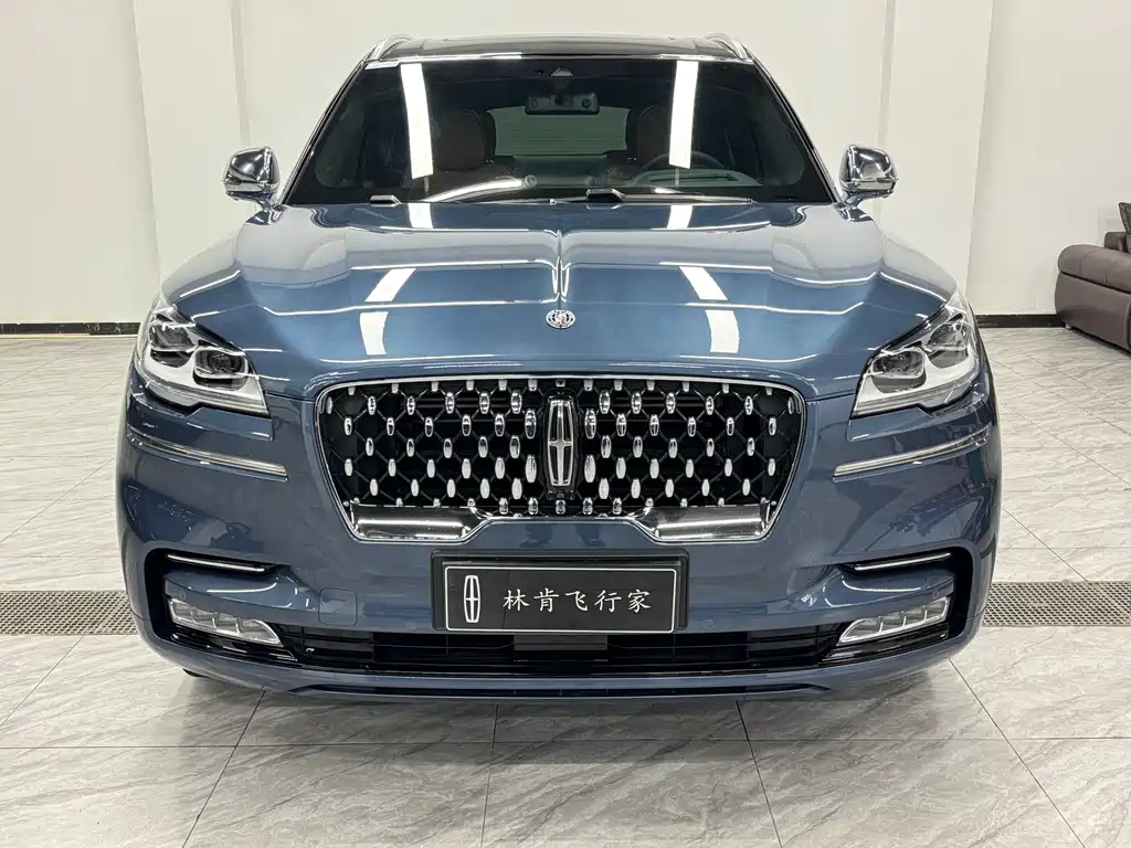 Lincoln Aviator — миниатюра 2