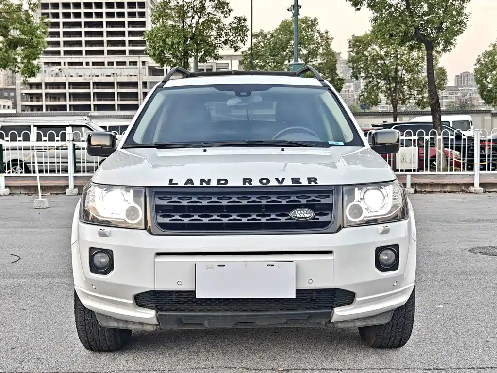 Land Rover Freelander 2 — миниатюра 2