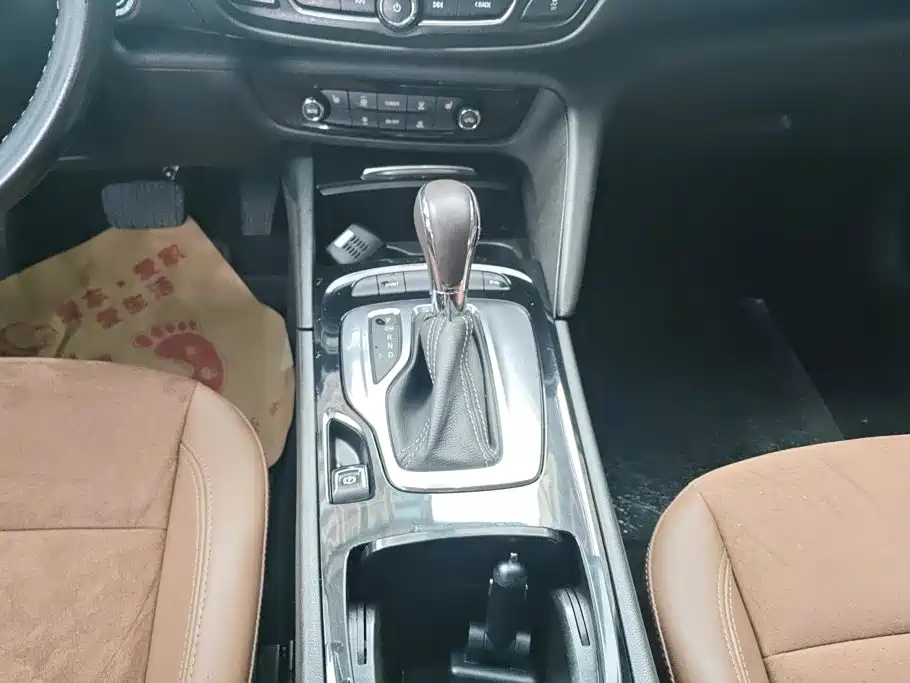 Buick Regal — миниатюра 16
